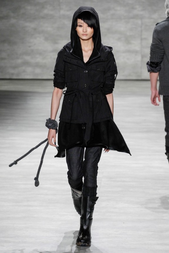 Nicholas-K-Fall-Winter-2014-2015-19-600x899