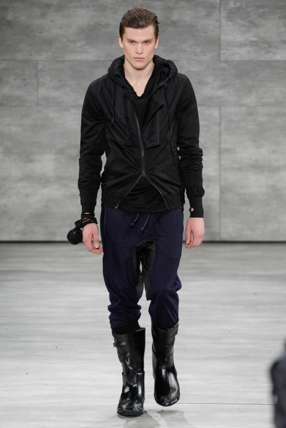 Nicholas-K-Fall-Winter-2014-2015-20-600x899