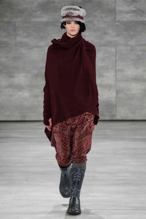 Nicholas-K-Fall-Winter-2014-2015-26-600x899
