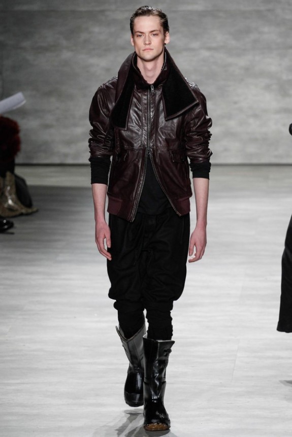 Nicholas-K-Fall-Winter-2014-2015-5-600x899