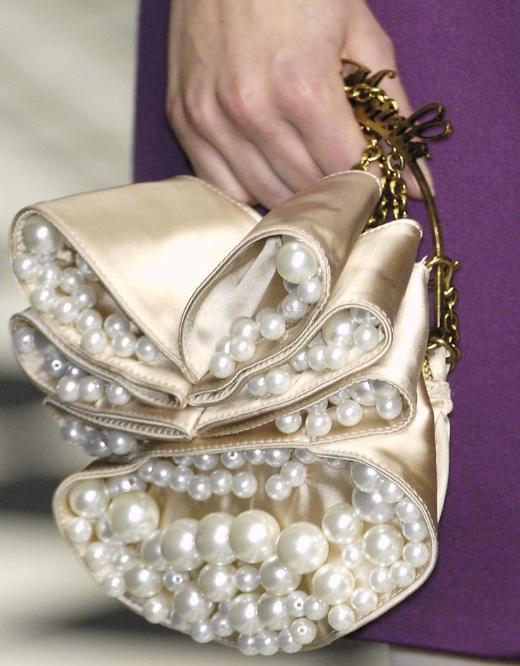 PEARL FASHION: Frankie Morello Pearl Clutch - PearlsOnly :: PearlsOnly ...