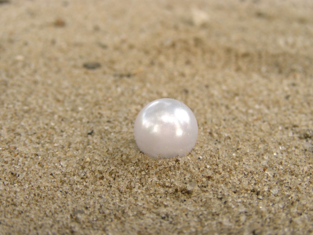 single pearl