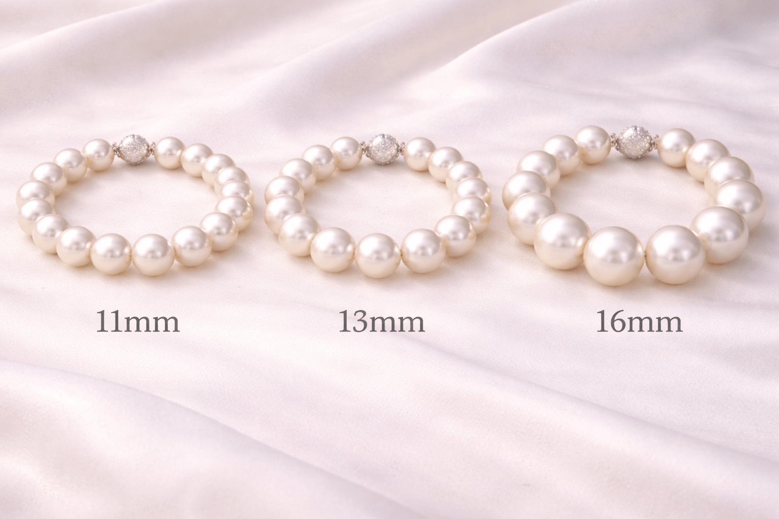 pearlsonly-blog-104-image-4-pearl - Size Matters with South Sea Bracelets - Pearls Jewelry - pearlsonly