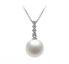 10-11mm AAAA Quality Freshwater Cultured Pearl Pendant in Ross White