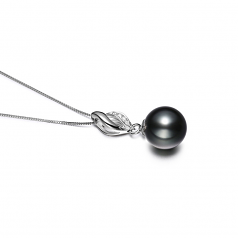 9-10mm AAA Quality Tahitian Cultured Pearl Pendant in Vita Black