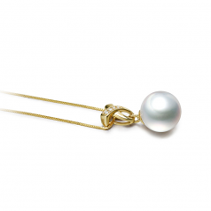 10-11mm AAA Quality South Sea Cultured Pearl Pendant in Monica White