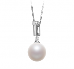 10-11mm AAAA Quality Freshwater Cultured Pearl Pendant in Aoife White