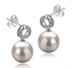 9-10mm AAAA Quality Freshwater Cultured Pearl Earring Pair in Shellry White