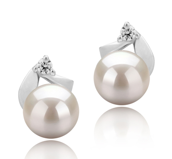 5-6mm AAAA Quality Freshwater Cultured Pearl Earring Pair in Tanita White 5-6mm AAAA Quality Freshwater Cultured Pearl Earring Pair in Tanita White