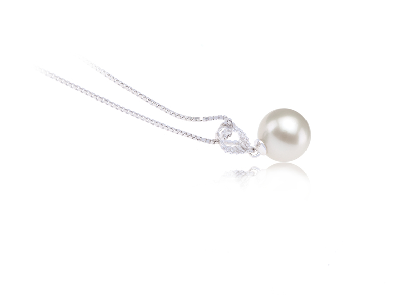 9-10mm AAAA Quality Freshwater Cultured Pearl Pendant in Karen White - #3