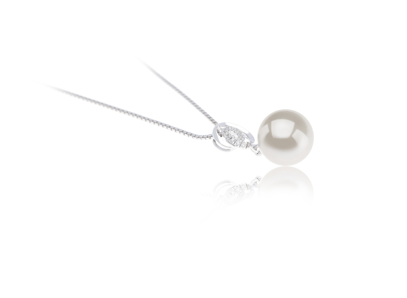 9-10mm AAAA Quality Freshwater Cultured Pearl Pendant in Kimberly White - #2